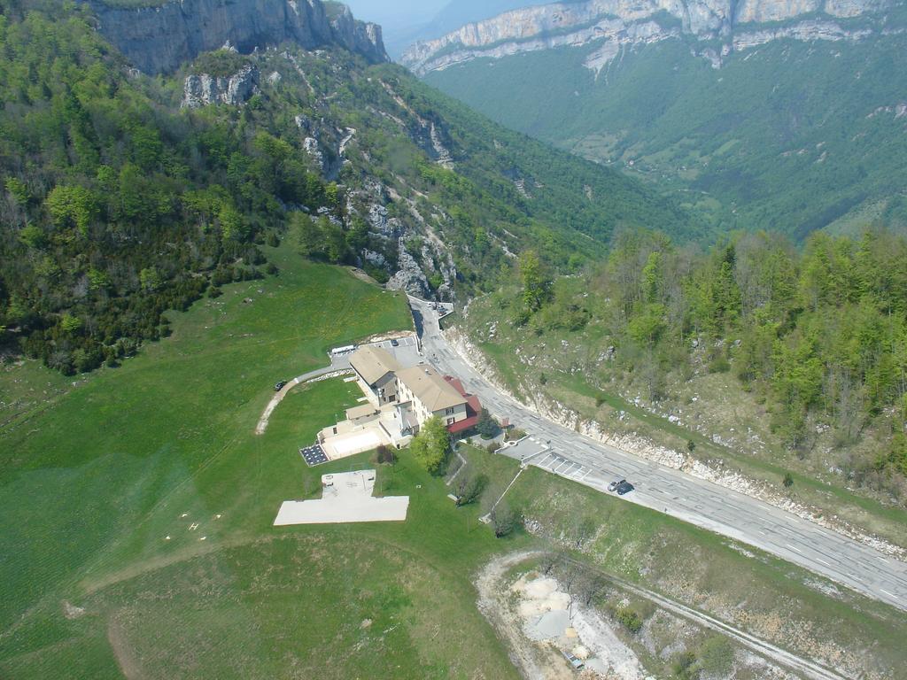 סן-ז'אן-אן-רוייה Hotel Du Col De La Machine מראה חיצוני תמונה